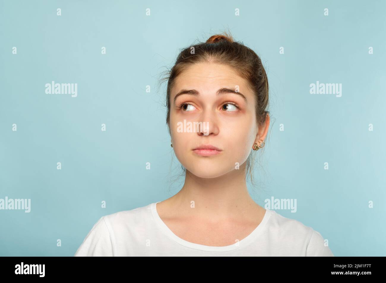 emotion face doubtful dubious thoughtful woman Stock Photo Alamy