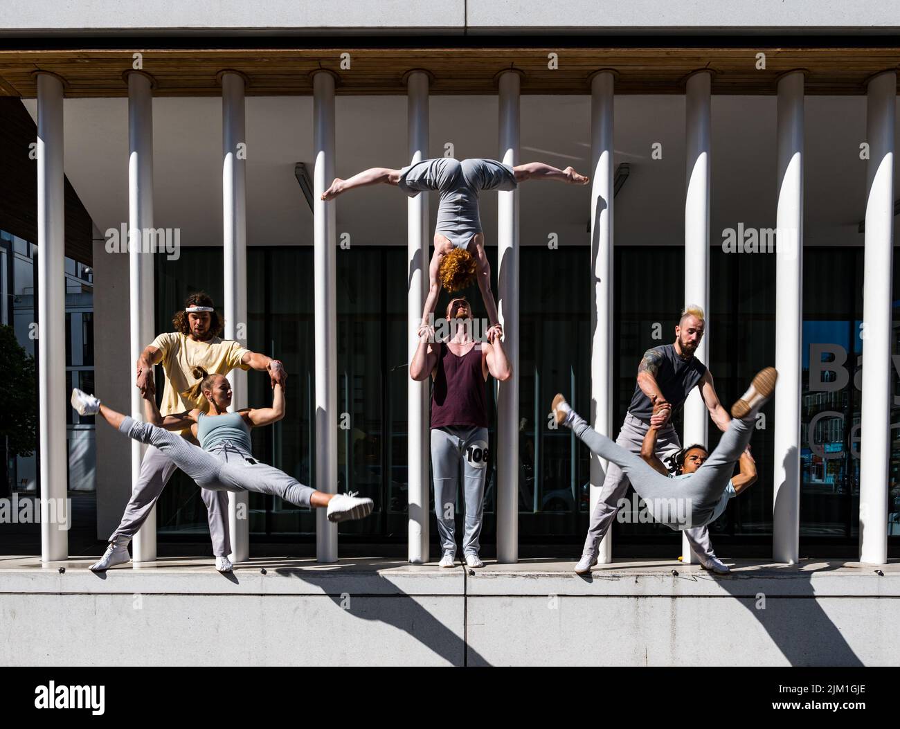 Edinburgh, Scotland, United Kingdom, 4th August 2022. Edinburgh Festival Fringe: Barely Methodical Troupe. BMT appear once again at the Fringe in a new show called Kin, an exhilarating five-star show about camaraderie with high-octane circus skills and incredible feats of strength. Credit: Sally Anderson/Alamy Live News Stock Photo