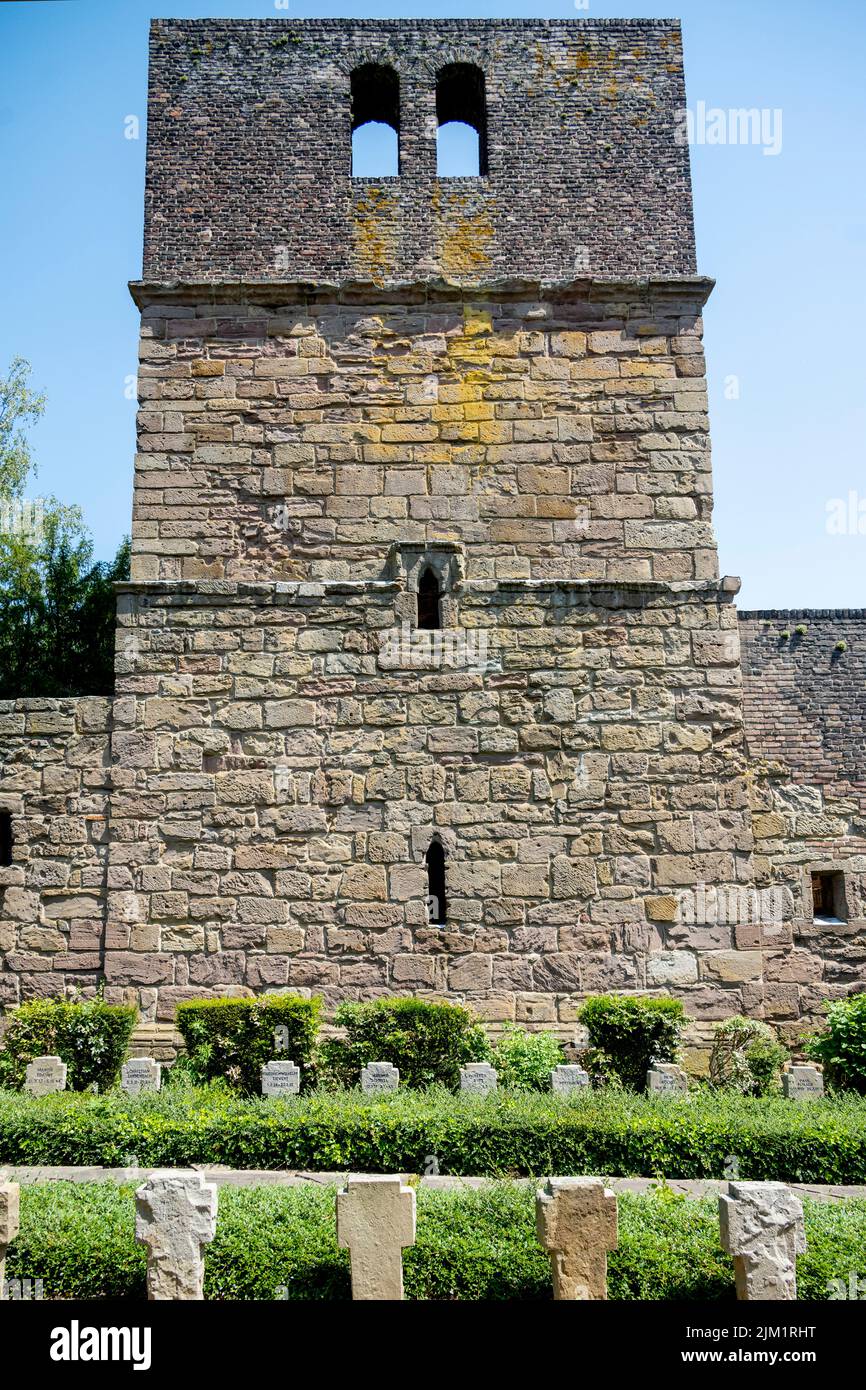 Deutschland, NRW, Kreis Düren, Merzenich, Ruine der Alten Pfarrkirche Stock Photo