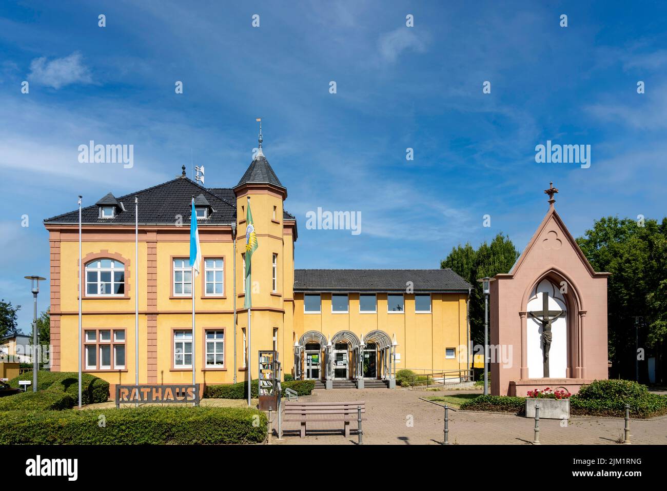 Deutschland, NRW, Kreis Düren, Vettweiß, Rathaus Stock Photo