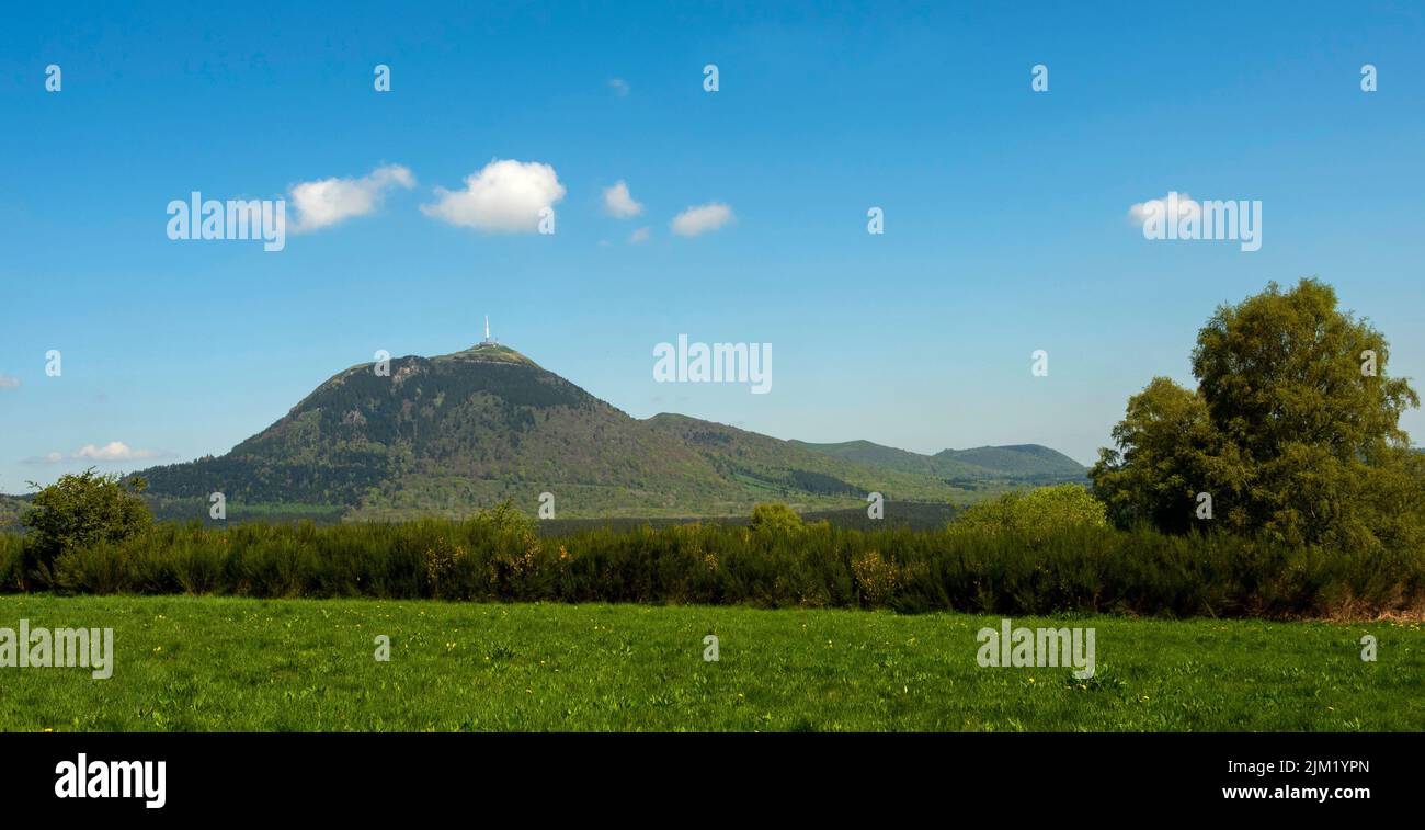 Puy de dome volcano. Natural regional park of Volcans d'Auvergne, Puy de Dome departement, Auvergne, France Stock Photo
