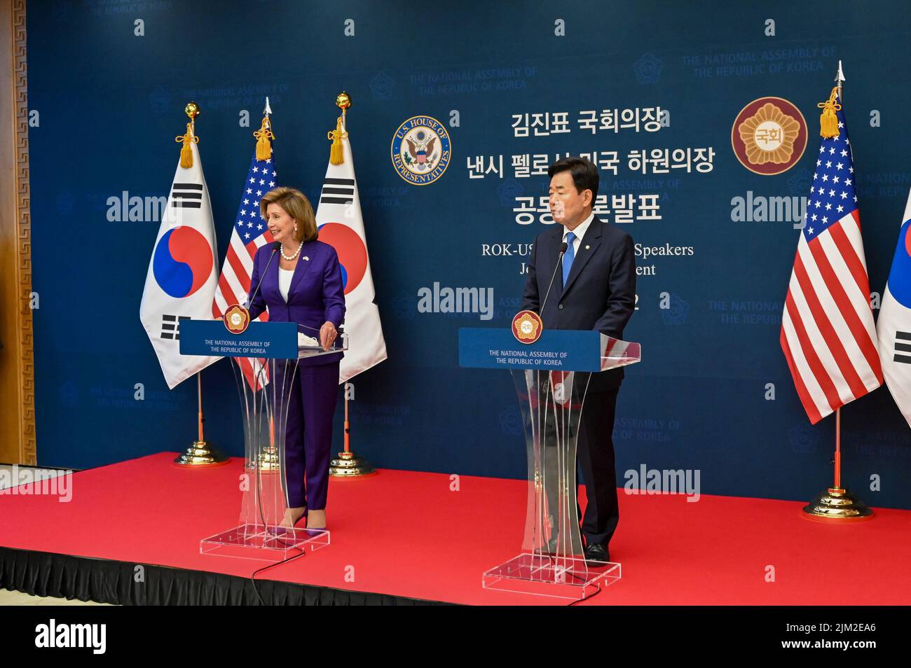 Seoul, South Korea. 04th Aug, 2022. U.S. Speaker of the House Nancy Pelosi and South Korean National Assembly Speaker Kim Jin-pyo hold a press conference after meeting in Seoul, South Korea on Thursday, August 4, 2022. Speaker Pelosi visited South Korea after a trip to Taiwan that sparked a furious response from China. Photo by Thomas Maresca/UPI Credit: UPI/Alamy Live News Stock Photo