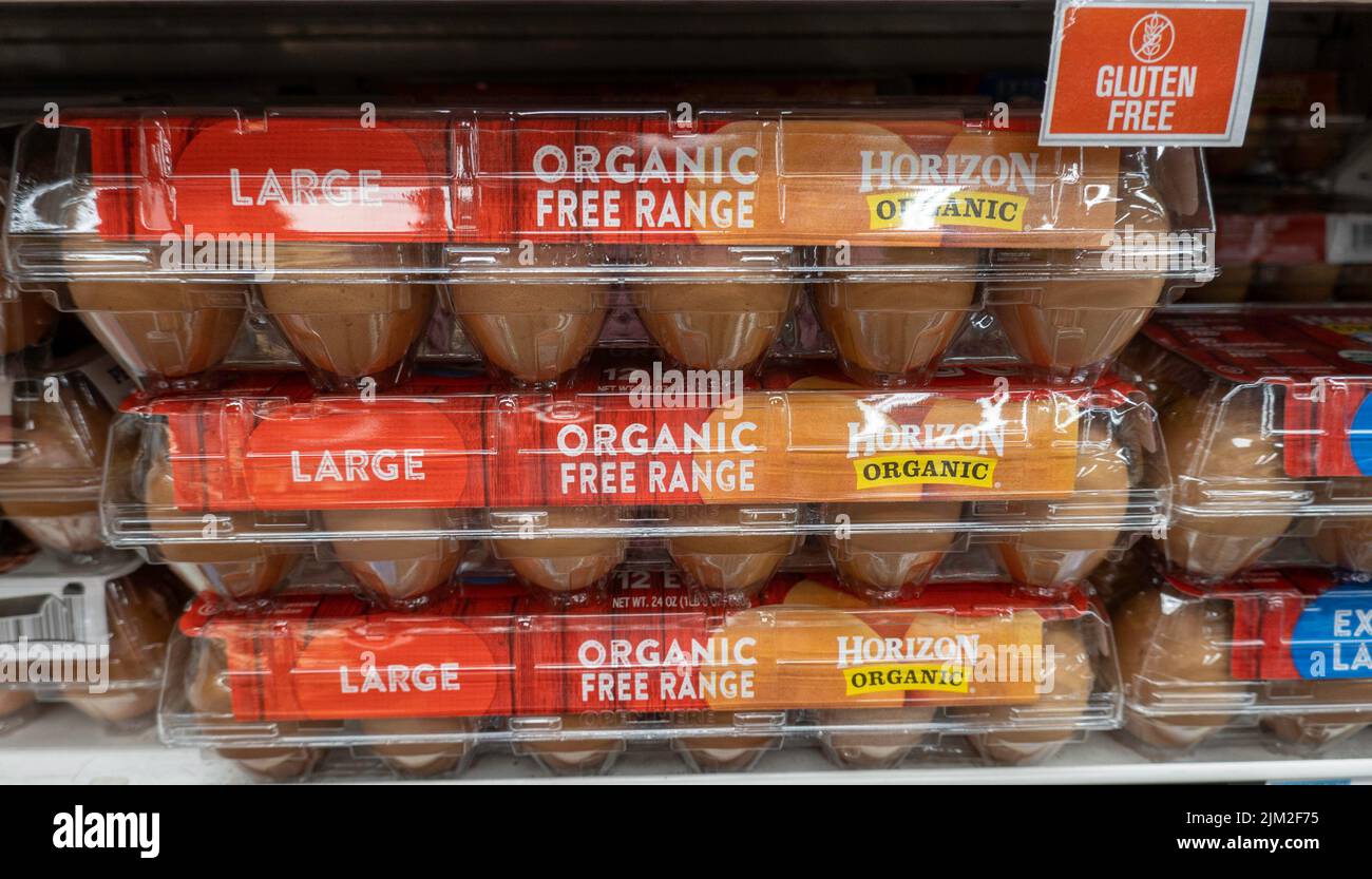 D'Agostino Grocery Store in New York City, United States  2022 Stock Photo