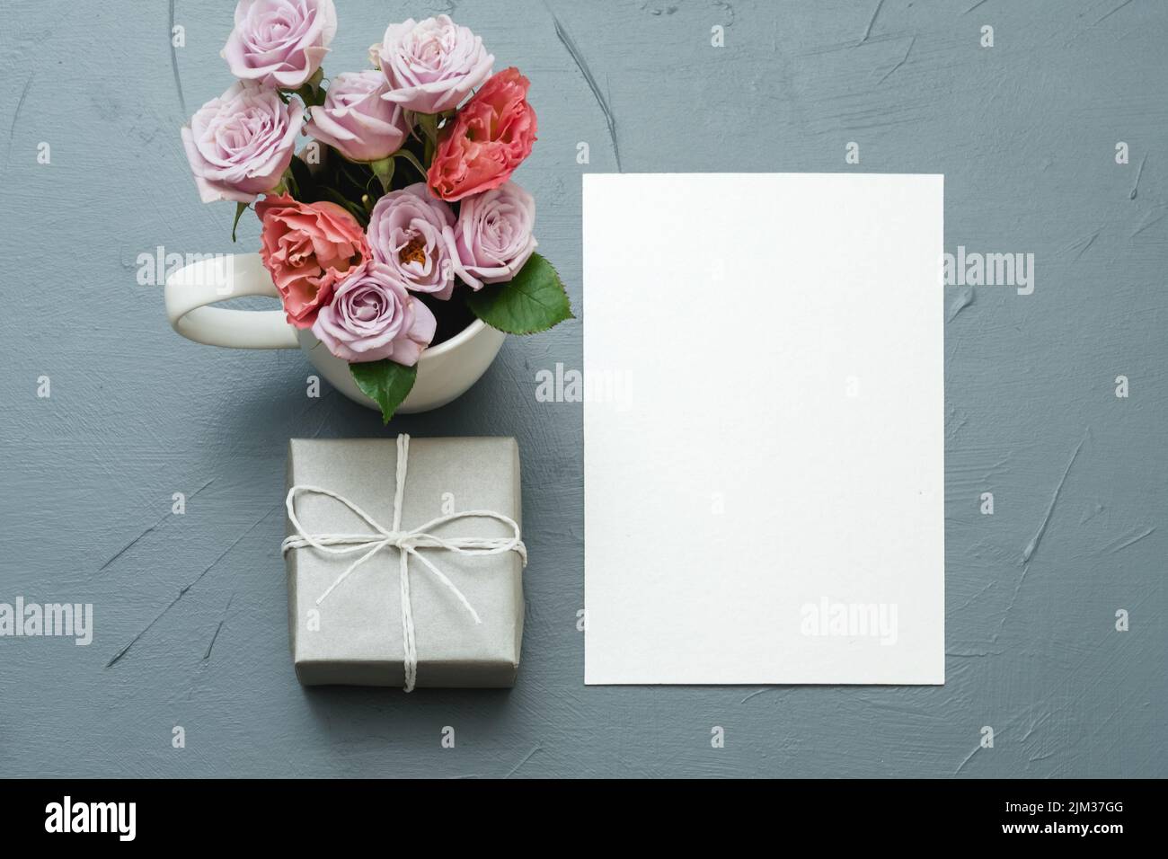 Empty flower box hires stock photography and images Alamy