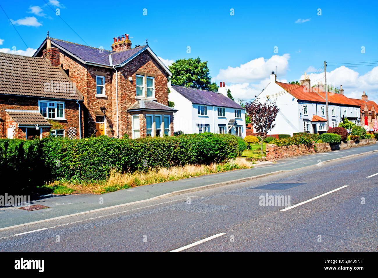 Period Cottages, Wiggington, North Yorkshire, England Stock Photo