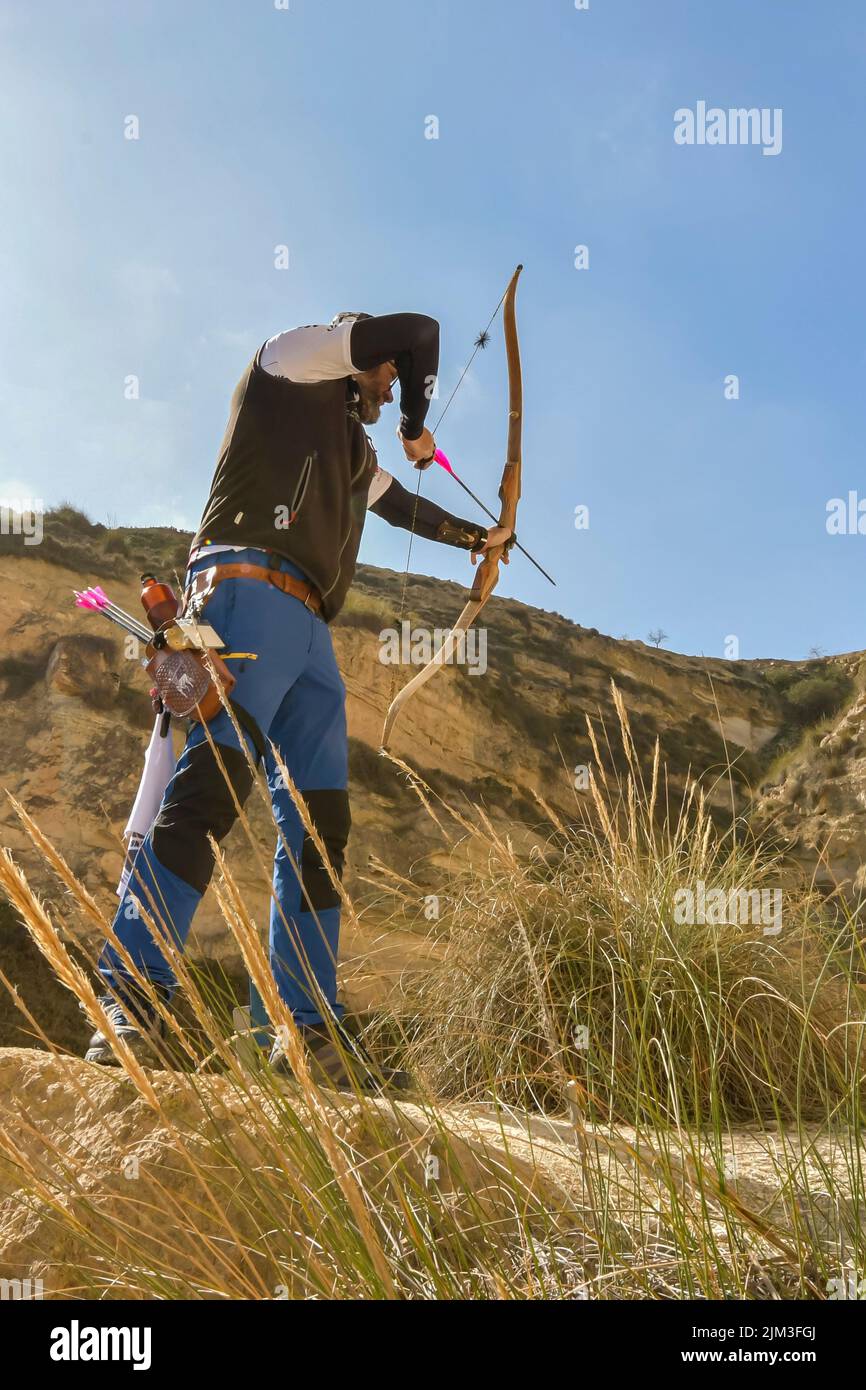 Young archer aiming recurve hi-res stock photography and images - Alamy