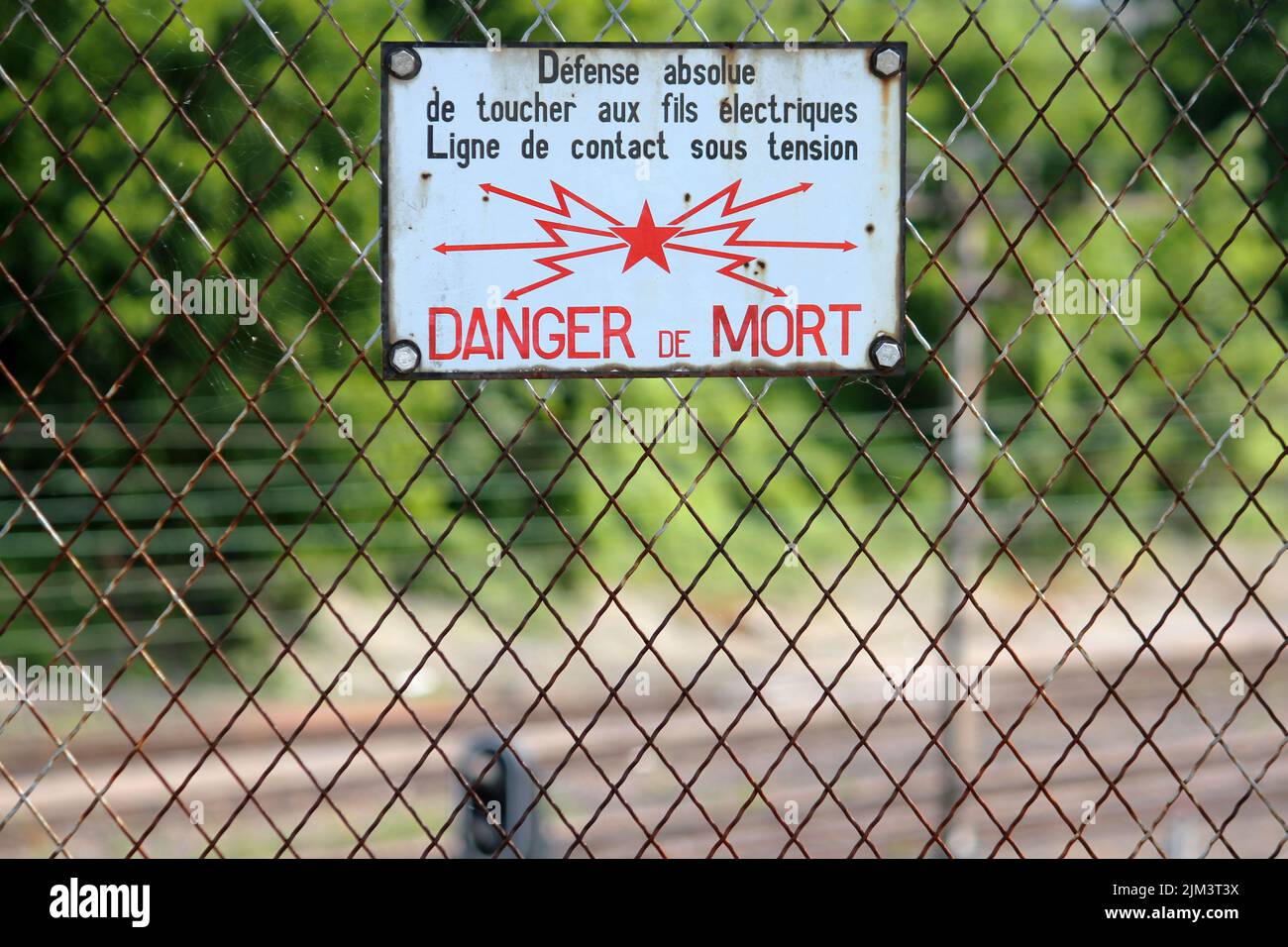 Panneau Danger De Mort Stock Photo Alamy Panneau Danger De Mort Stock Photo Alamy