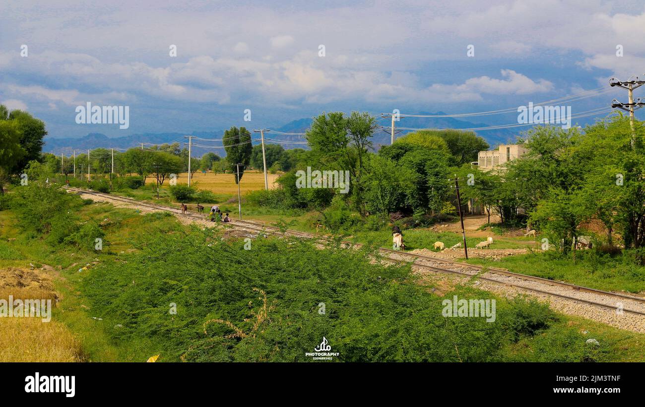 railway in the village of Pakistan Mianwali Thathi free to downloads