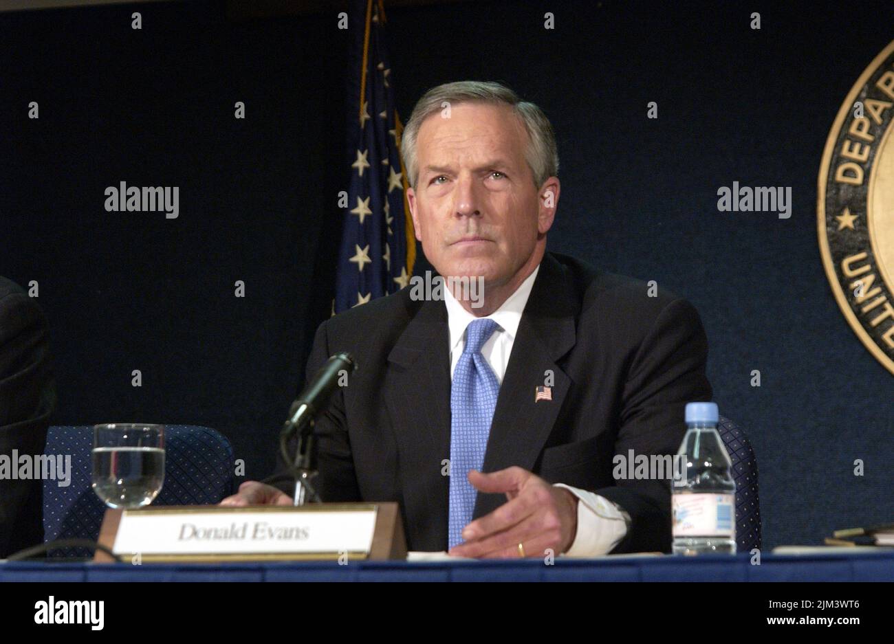 Office of the Secretary PRESS CONFERENCE WITH SECRETARIES
