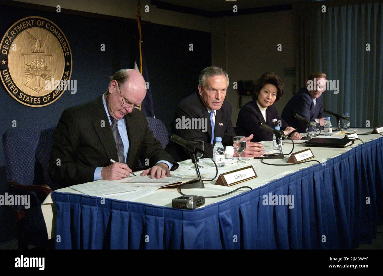 Office of the Secretary PRESS CONFERENCE WITH SECRETARIES