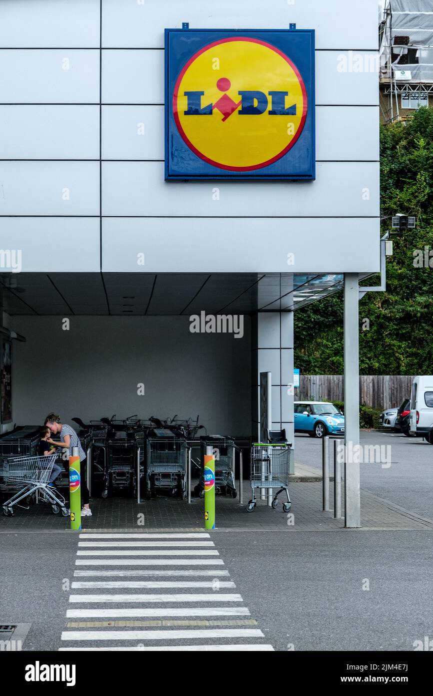 Dorking, Surrey Hills, London UK, June 30 2022, Lidl Low Cost Food And Drink Retail Supermarket Stock Photo