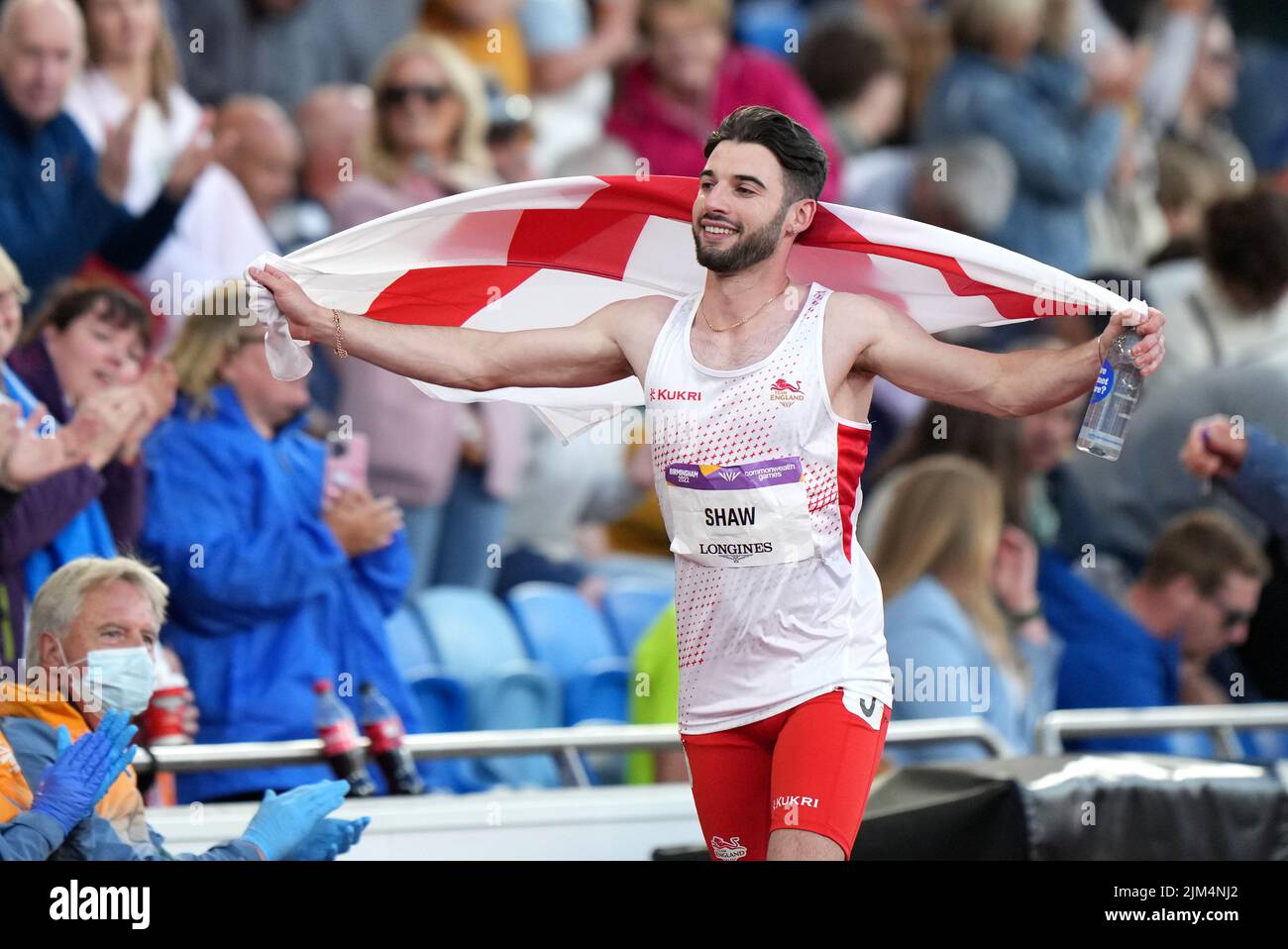 England's Zachary Alexander Shaw celebrates taking silver after the Men's T11/12 100m Final at Alexander Stadium on day seven of the 2022 Commonwealth Games in Birmingham. Picture date: Thursday August 4, 2022. Stock Photo