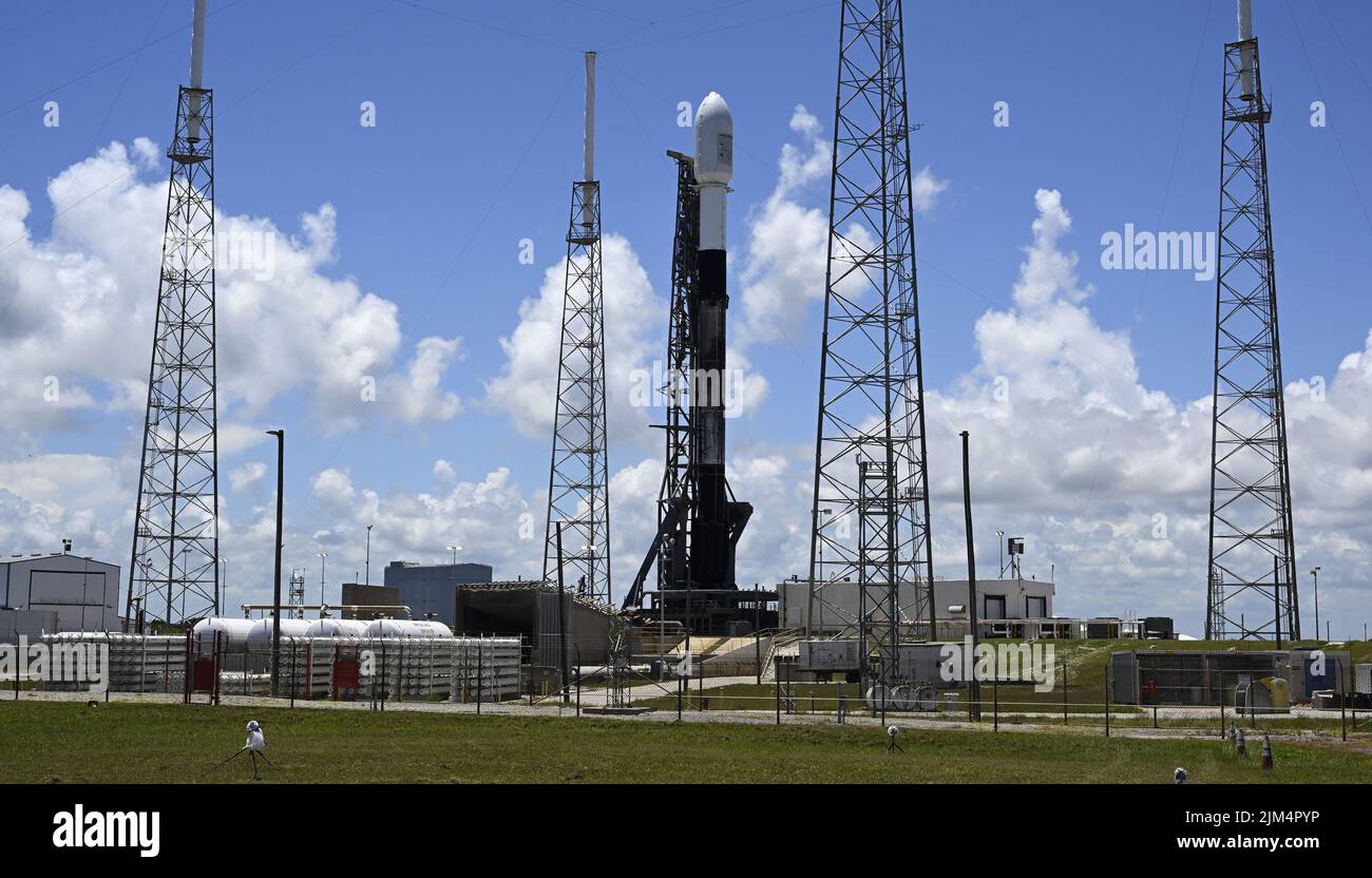 A SpaceX Falcon 9 rocket is prepared to launch the Korea Pathfinder Lunar Orbiter (KPLO) from Complex 40 at 7:08 PM from the Cape Canaveral Space Force Station, Florida on Thursday August 4, 2022. South Korea's mission will search for potential areas of water ice on the lunar surface. Photo by Joe Marino/UPI Credit: UPI/Alamy Live News Stock Photo