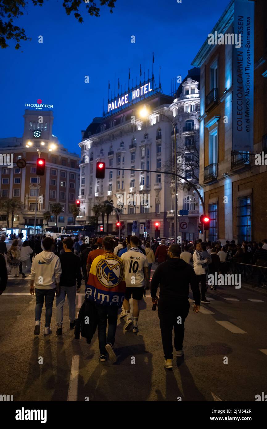 Real Madrid fans celebrate 35th Spanish La Liga title in Madrid Stock Photo