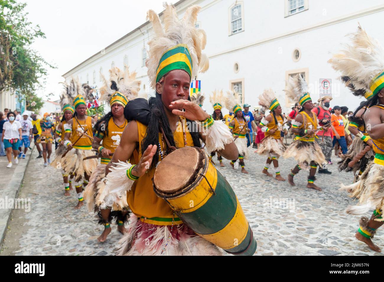 Salvador, Bahia, Brazil - July 02, 2022: Group of indigenous people parade in the civic commemoration of Bahia independence, in Pelourinho, Salvador, Stock Photo