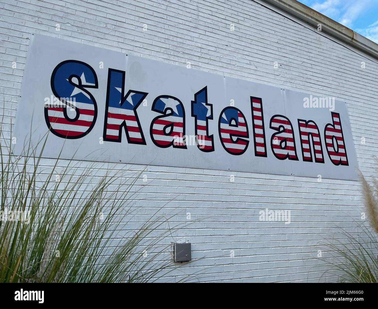 Augusta, Ga USA 12 25 21 Vintage throw back Skateland Roller skate