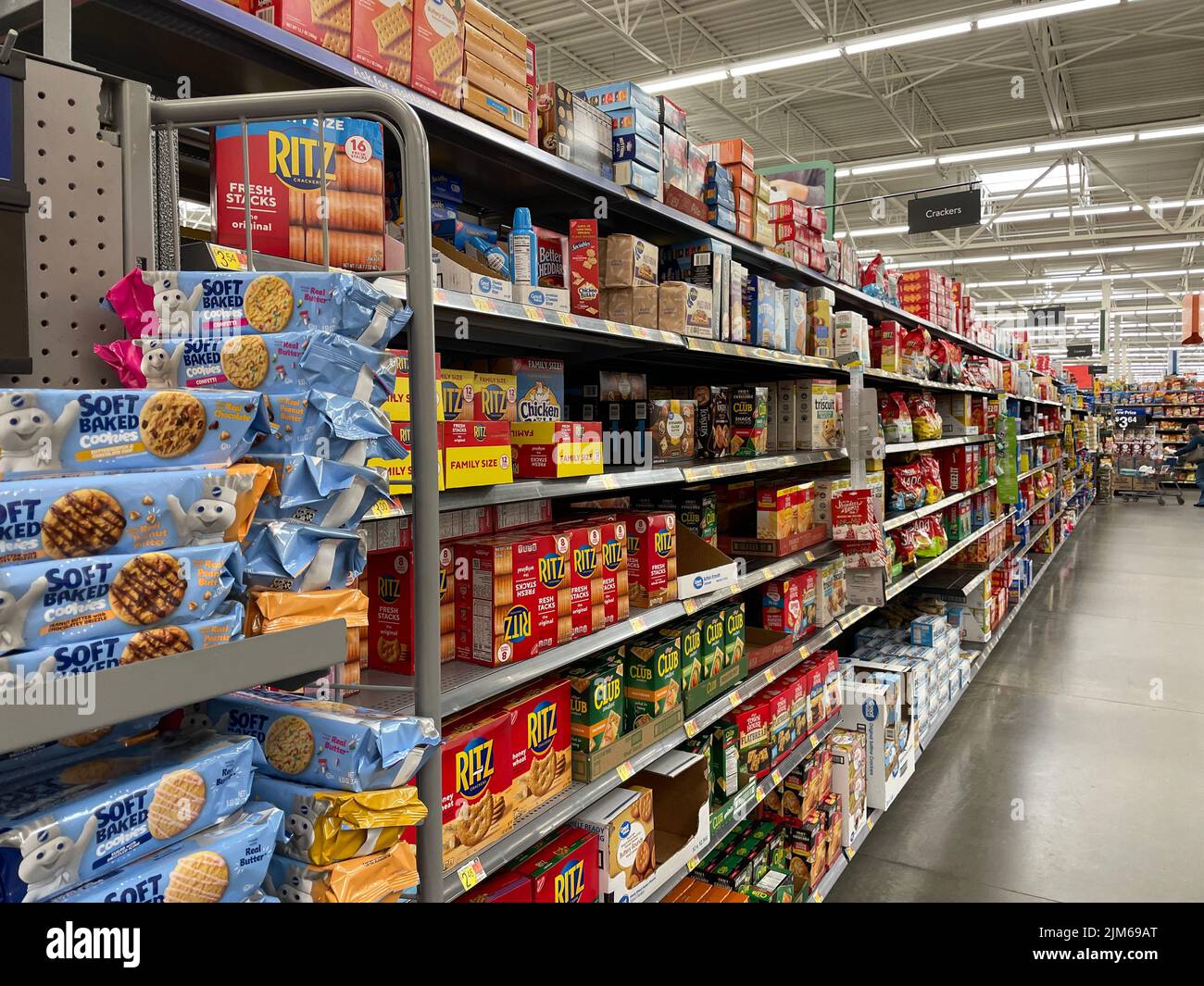 Grovetown, Ga USA 11 24 21 Walmart Thanksgiving shoppers snack aisle