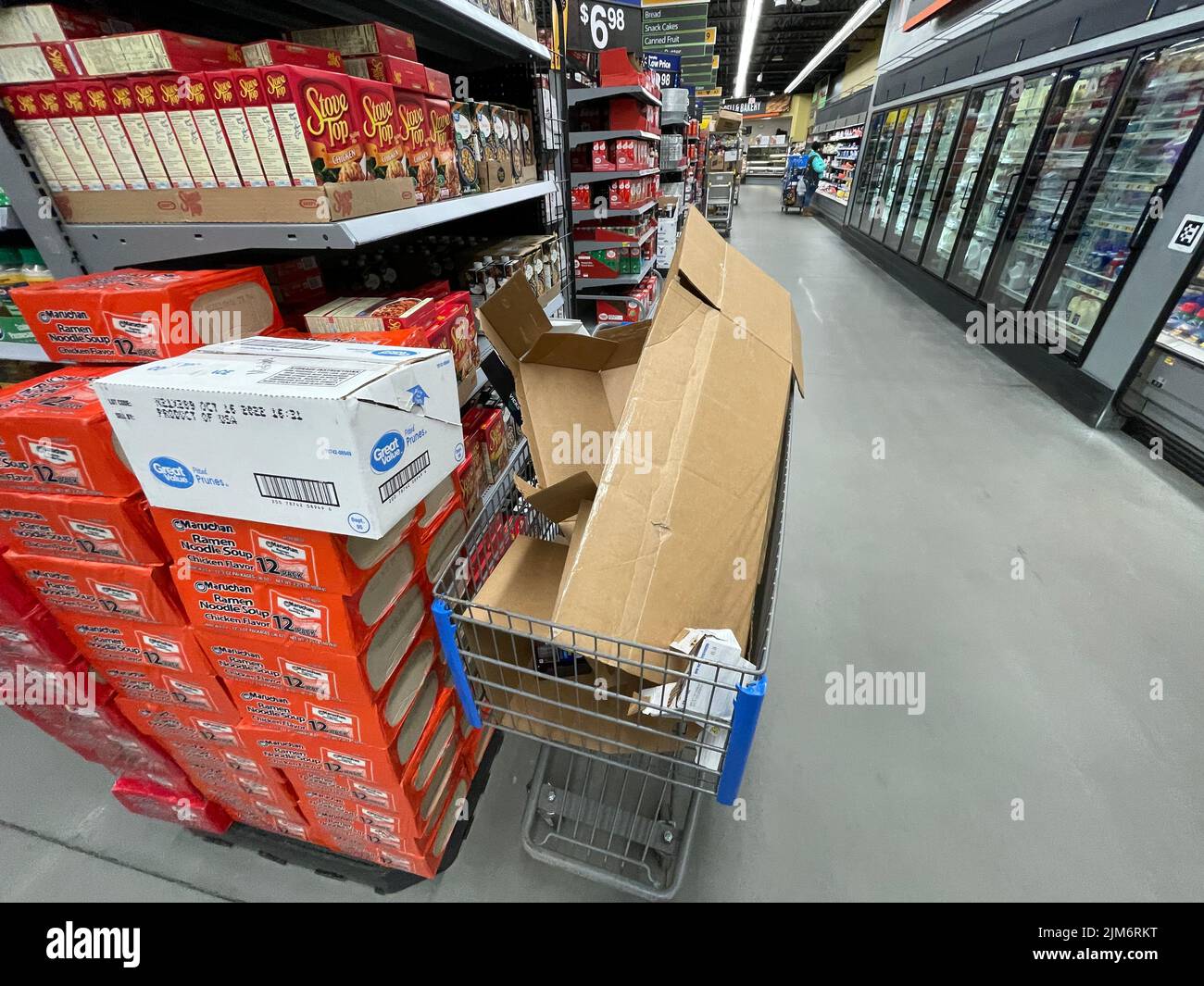 Augusta, Ga USA 11 28 21 Walmart grocery store interior waste in a shopping cart Stock Photo