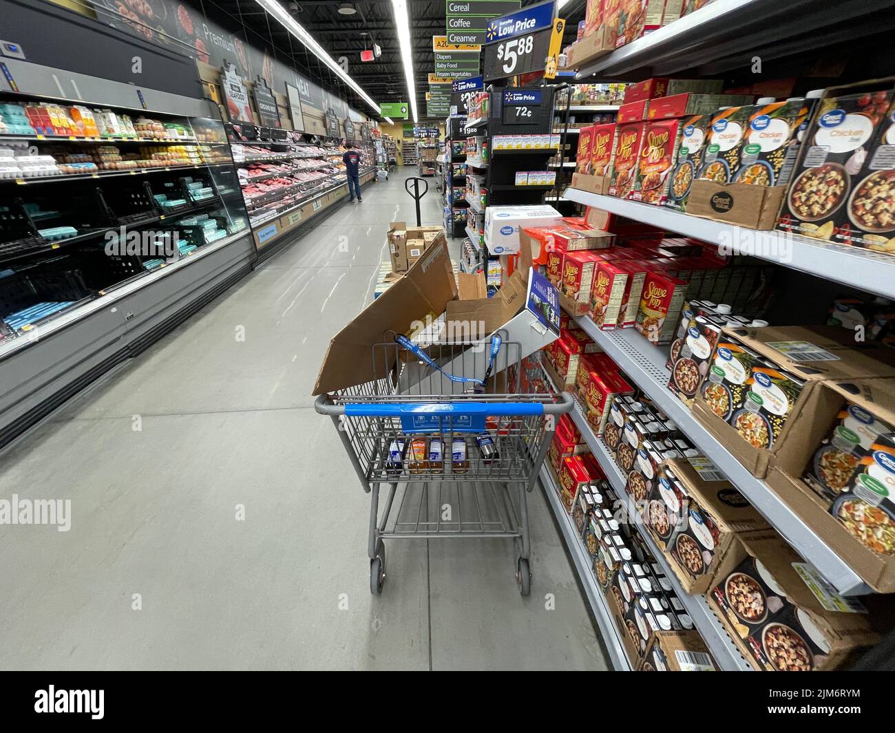 Augusta, Ga USA 11 28 21 Walmart grocery store interior shopping
