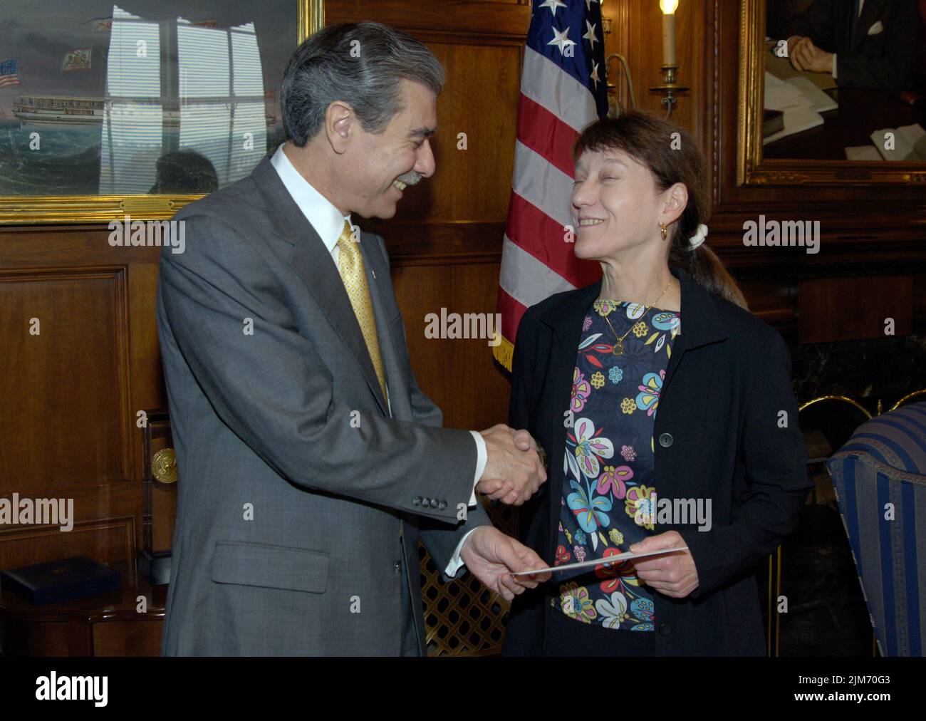 Presidential rank awards hi-res stock photography and images - Alamy