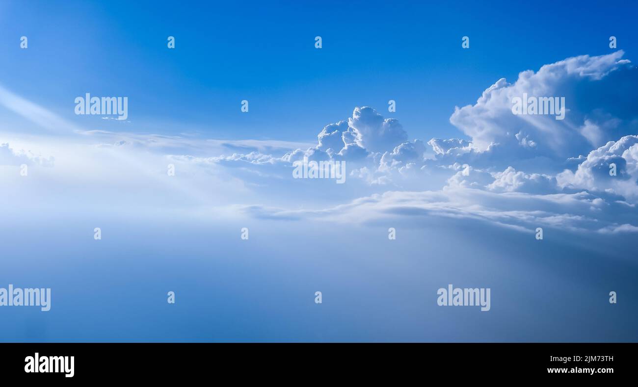 Clouds scenic shot sky hi-res stock photography and images - Alamy
