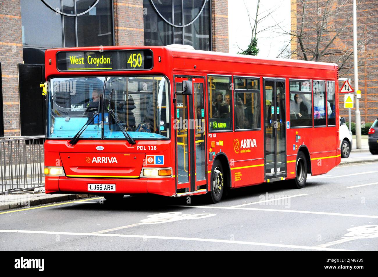 Single decker london bus hi res stock photography and images Alamy