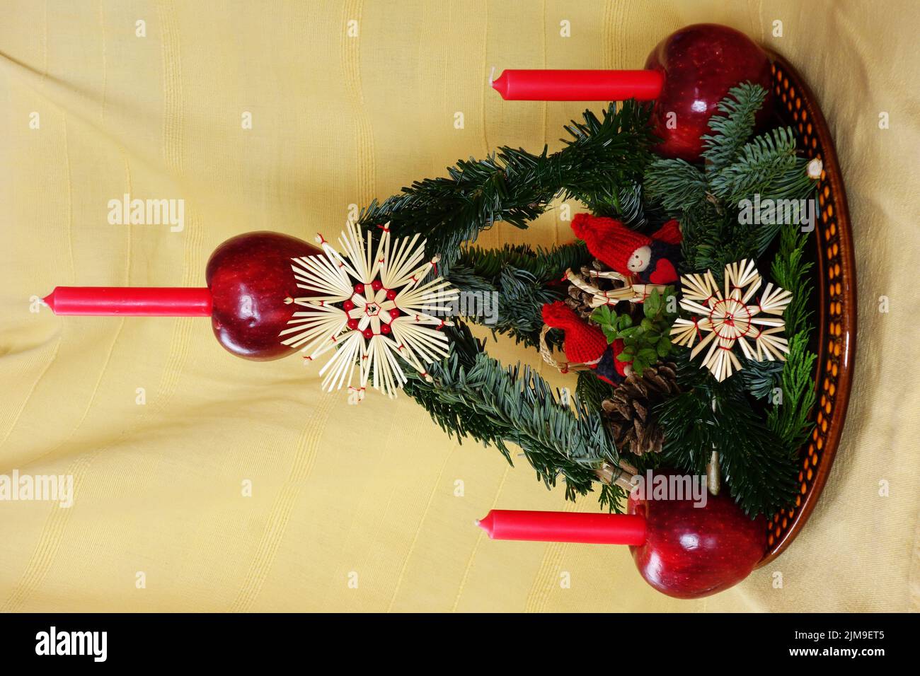 Paradeiserl old Bavarian Advent wreath Stock Photo Alamy Paradeiserl old Bavarian Advent wreath Stock Photo Alamy