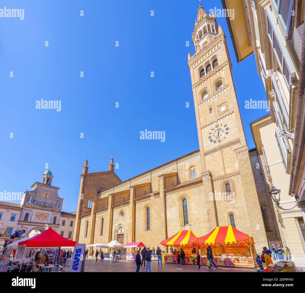 Crema italy duomo hires stock photography and images Alamy