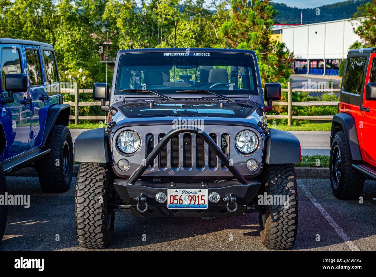 Pigeon Forge, TN - August 25, 2017: Modified Off Road Jeep Wrangler JK ...