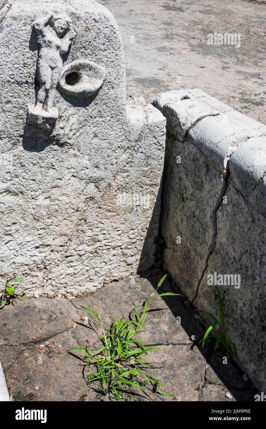 Detail of a Roman fountain in the Herculaneum excavation, Naples, Italy Stock Photo
