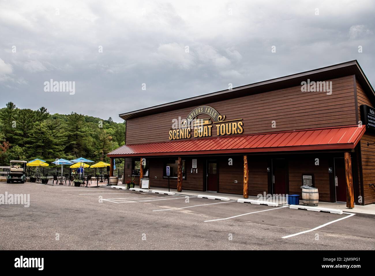 Taylors Falls Scenic Boat Tours concessions and ticket office building