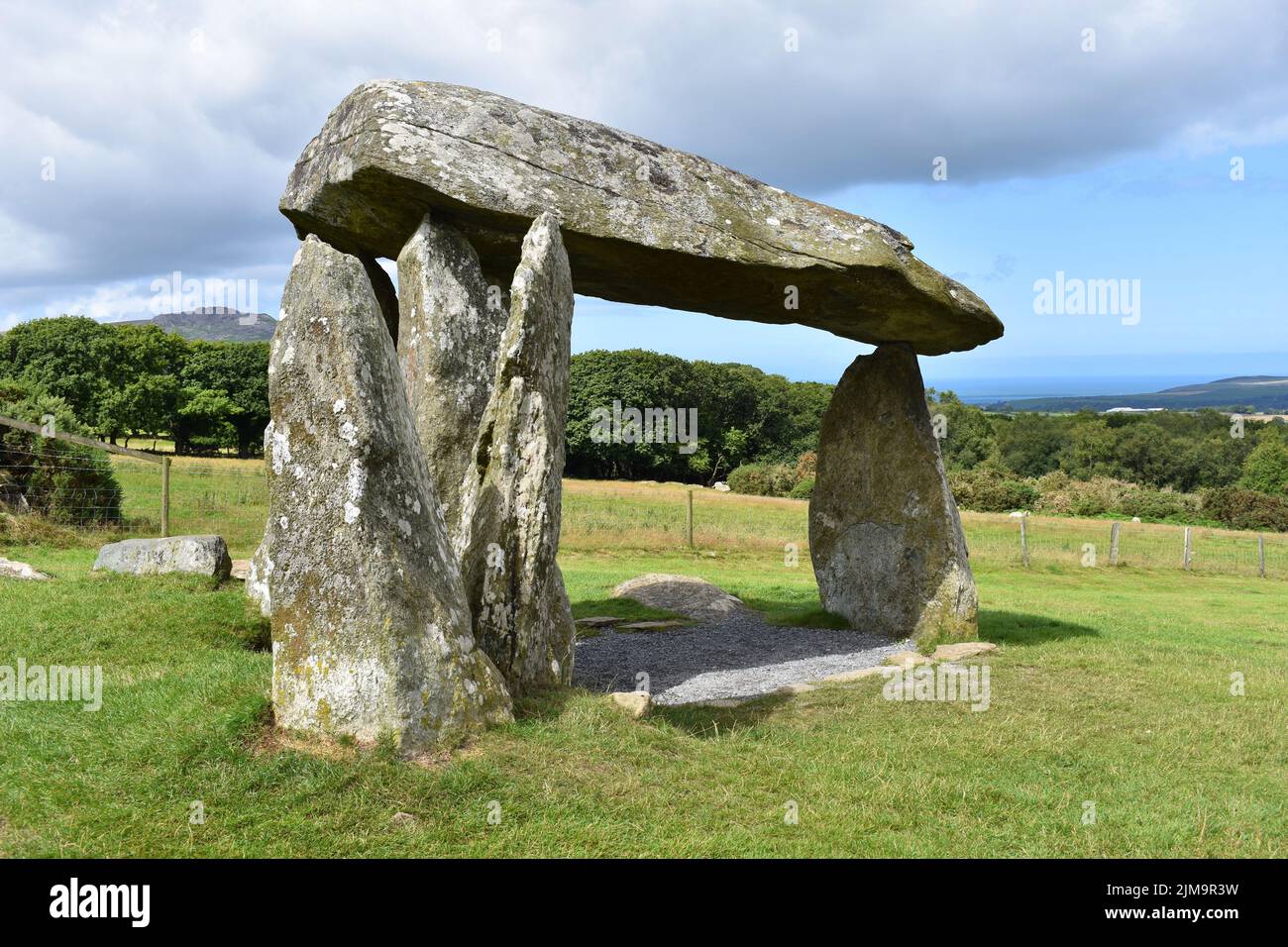 Pentre Ifan Burial Chamber, Nevern, Crymych , Pembrokeshire, Wales Stock Photo