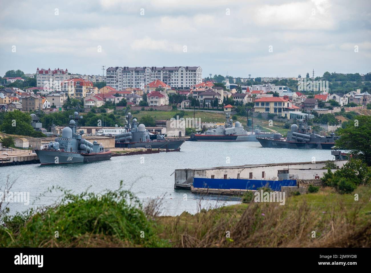 Sevastopol, Crimea - June 26, 2015: Missile boats R-60 (tail number 955), Naberezhnye Chelny (953) and Ivanovets (954). Boats are designed to destroy Stock Photo