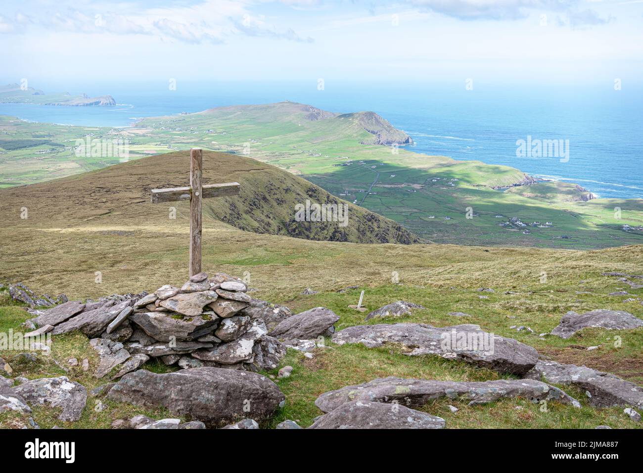 The sixth Cross on the West Side Pilgrim's Trail up Mount Brandon in County Kerry, Ireland Stock Photo