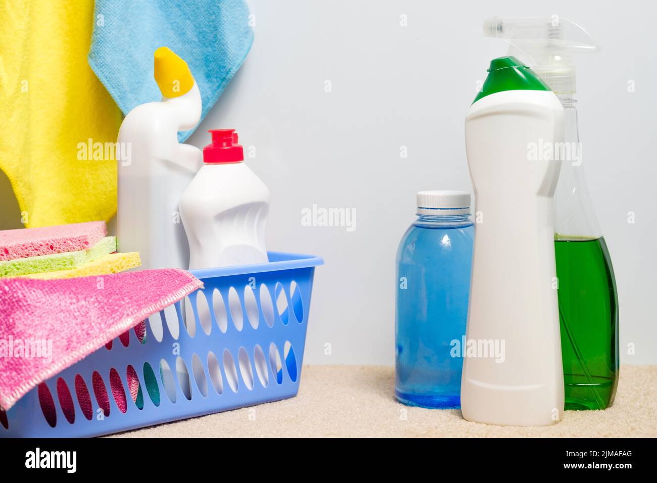 housekeeping diy cleanup cleaning supplies Stock Photo