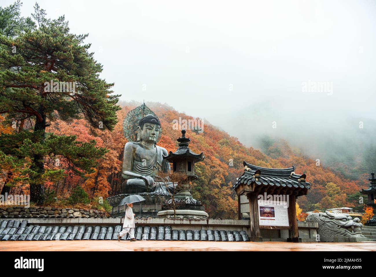 Big Buddha Monument of Sinheungsa Temple in Seoraksan National Park Sokcho Stock Photo