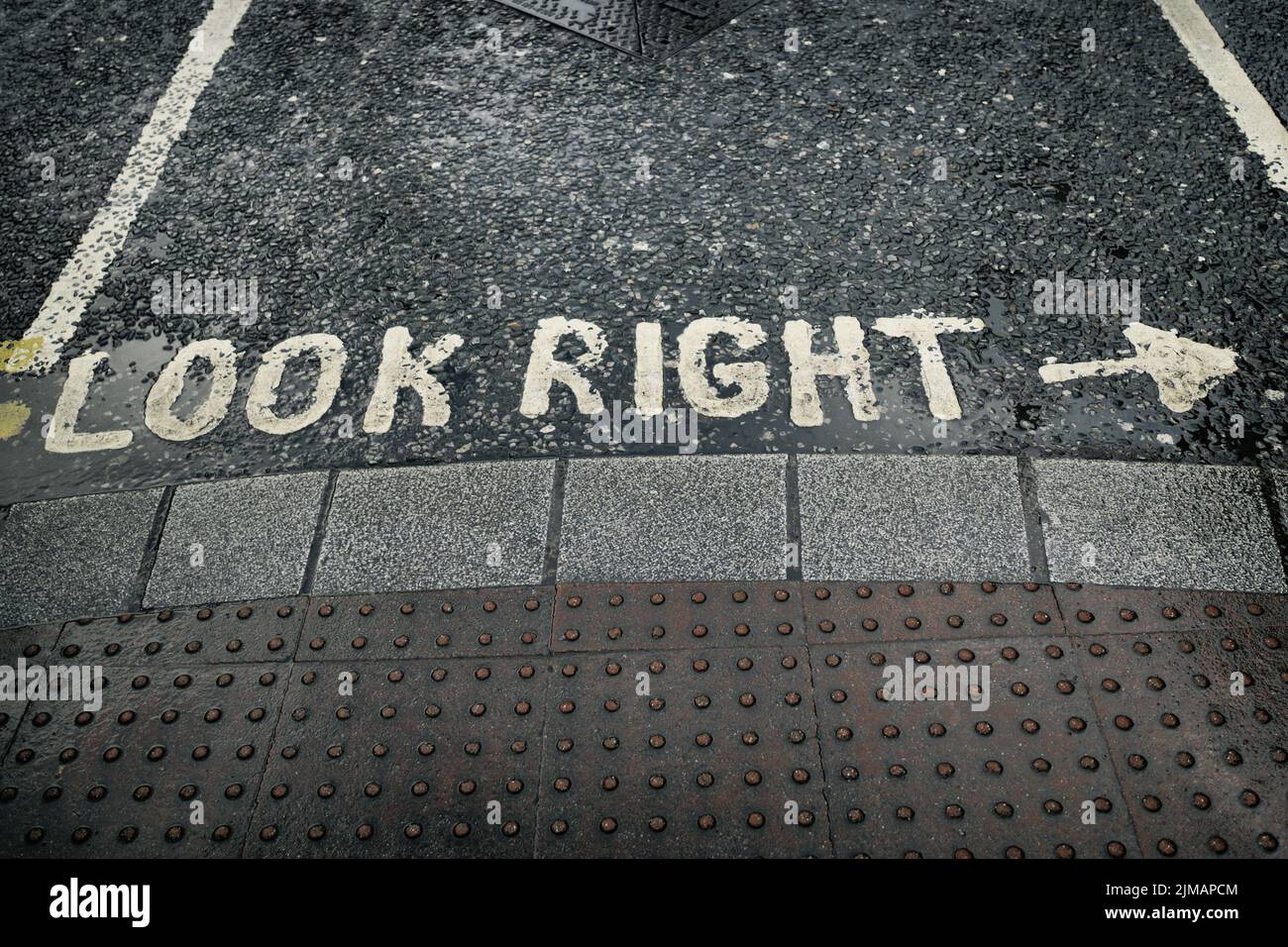 Dublin - LOOK RIGHT at the crosswalk, Ireland Stock Photo