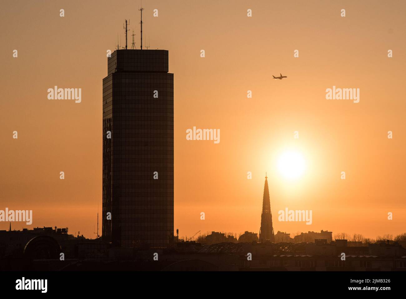 City warsaw downtown skyline silhouette hi-res stock photography and ...