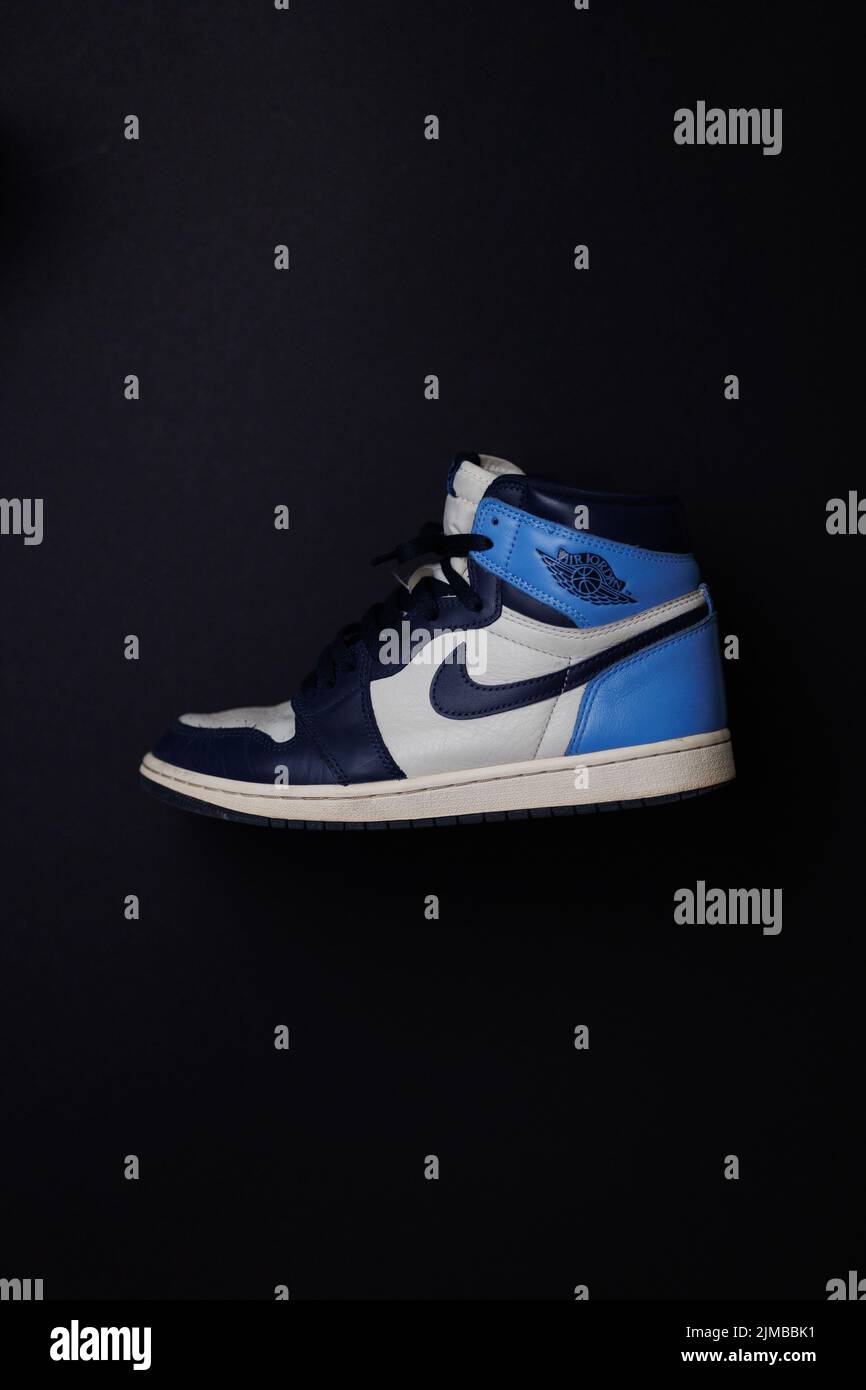 air jordan 1 obsidian black and white