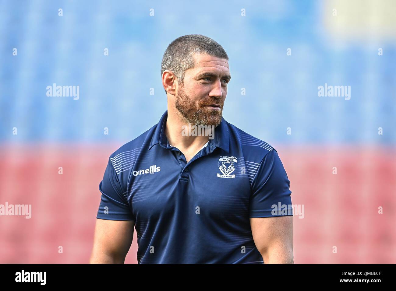 Kyle Amor #32 of Warrington Wolves arrives at the DW Stadium, Home of Wigan Warriors in, on 8/5/2022. (Photo by Craig Thomas/News Images/Sipa USA) Credit: Sipa USA/Alamy Live News Stock Photo