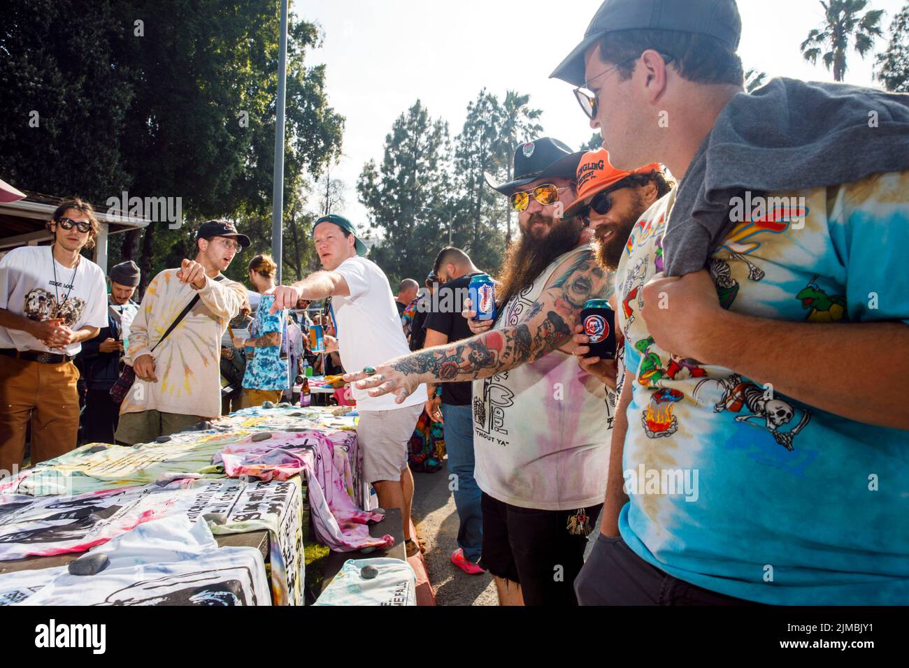 Grateful dead fans hi-res stock photography and images - Alamy