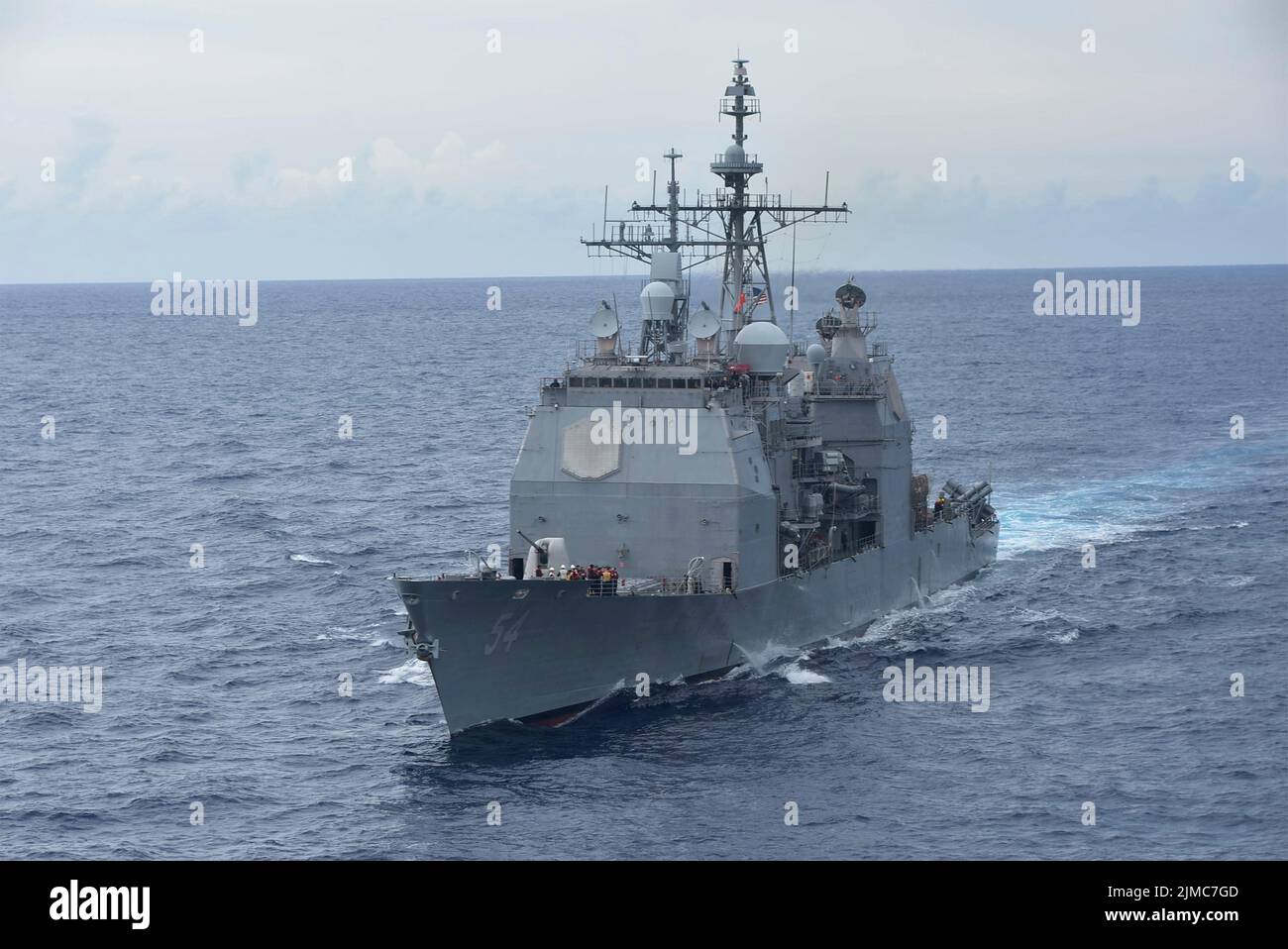 Philippine Sea, United States. 02 August, 2022. The U.S. Navy Ticonderoga-class guided-missile cruiser USS Antietam during routine operations, August 2, 2022 in the Philippine Sea.  Credit: MCS Christopher Bosch/Planetpix/Alamy Live News Stock Photo