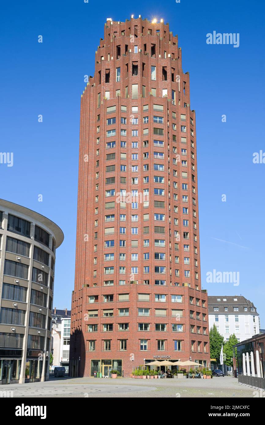 MainPlaza residential building, WalthervonCronbergPlatz, Frankfurt am Main, Hesse, Germany