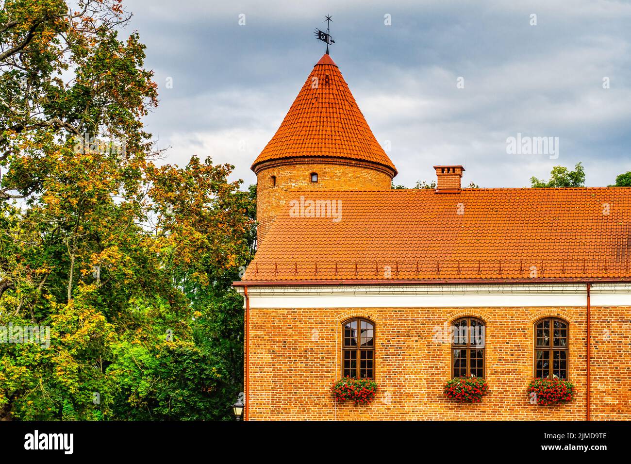 Raudondvaris Manor Castle Facade Gothic Renaissance Gentry Residence