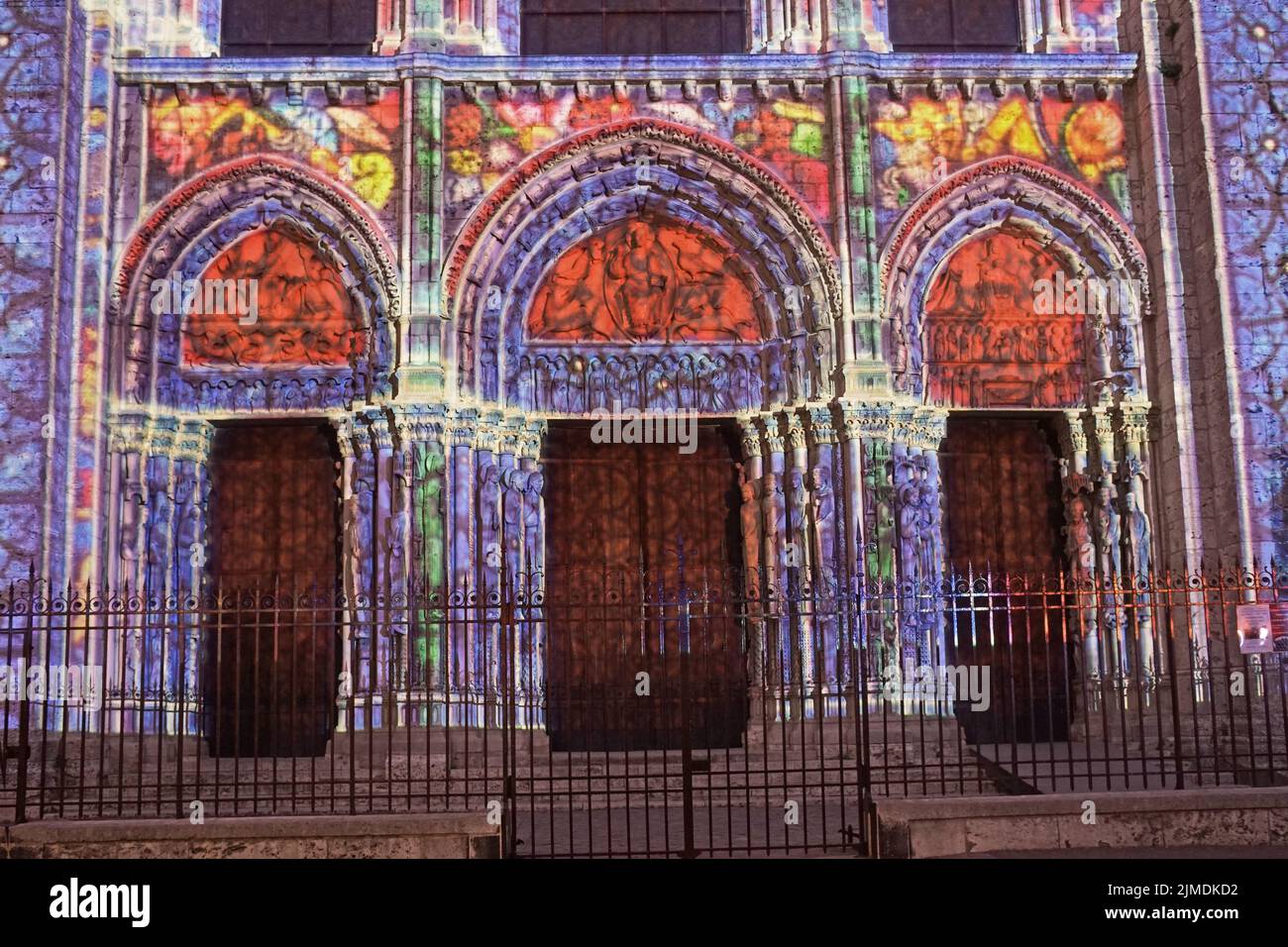 Chartres Light Gothica architecture hi-res stock photography and images - Alamy