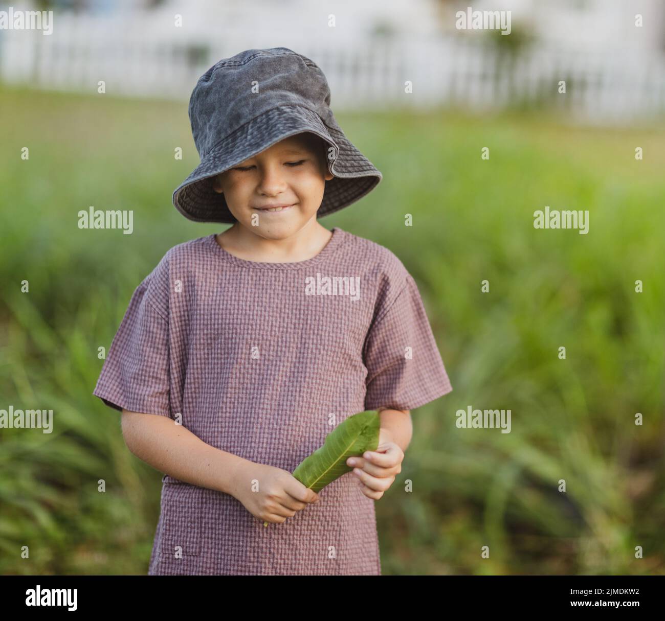 Outdoor portrait of a little boy Stock Photo - Alamy