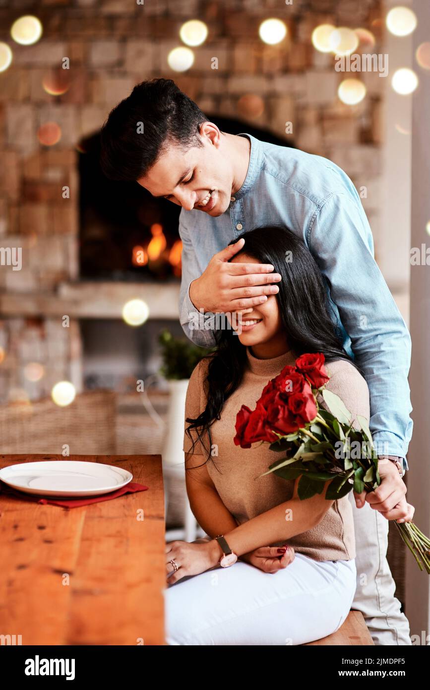 Young couple having a romantic evening hi-res stock photography and ...