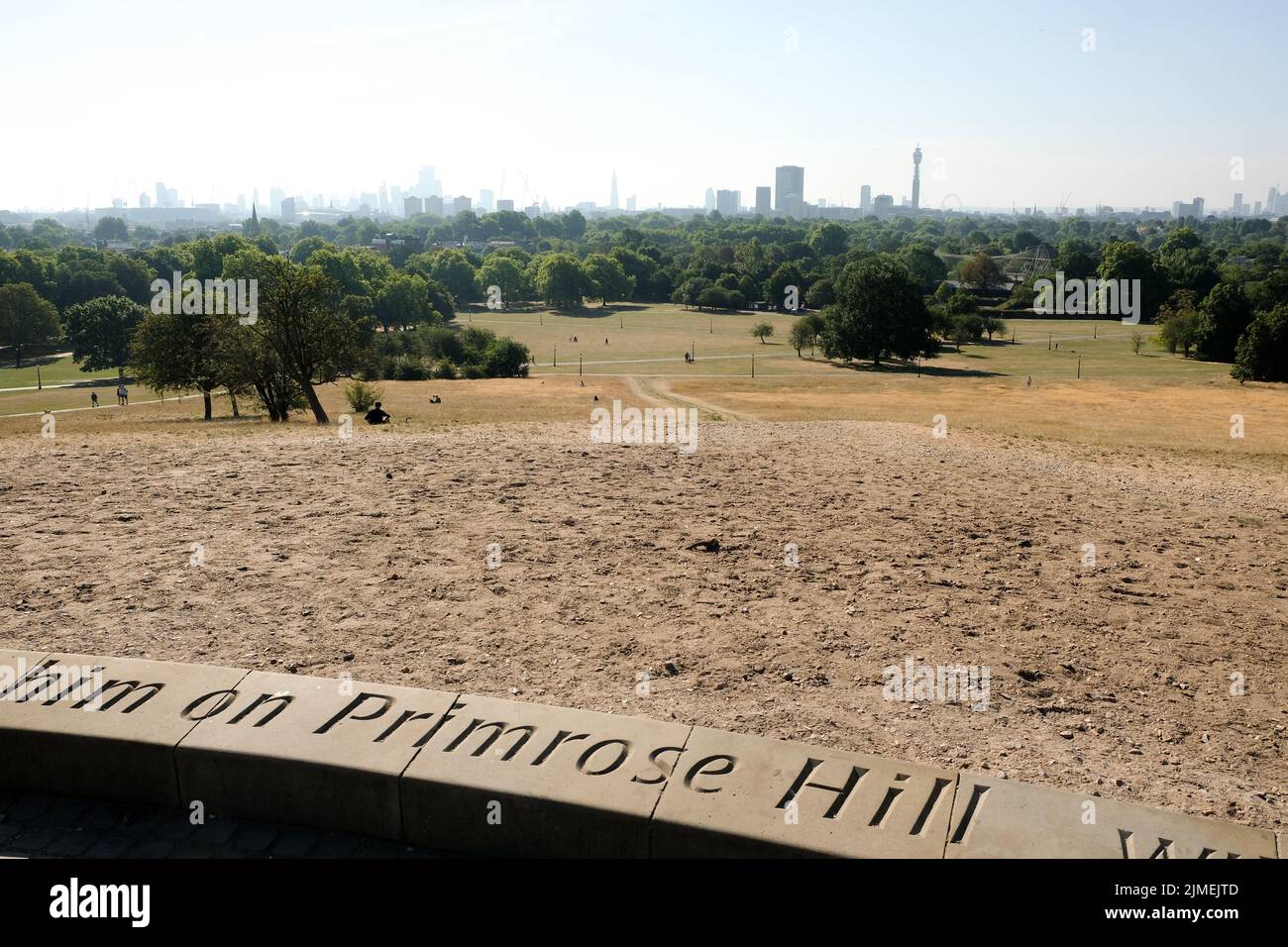 Primrose Hill, London, UK. 6th Aug 2022. UK Weather: Warm dry morning on Primrose Hill, north London. Credit: Matthew Chattle/Alamy Live News Stock Photo