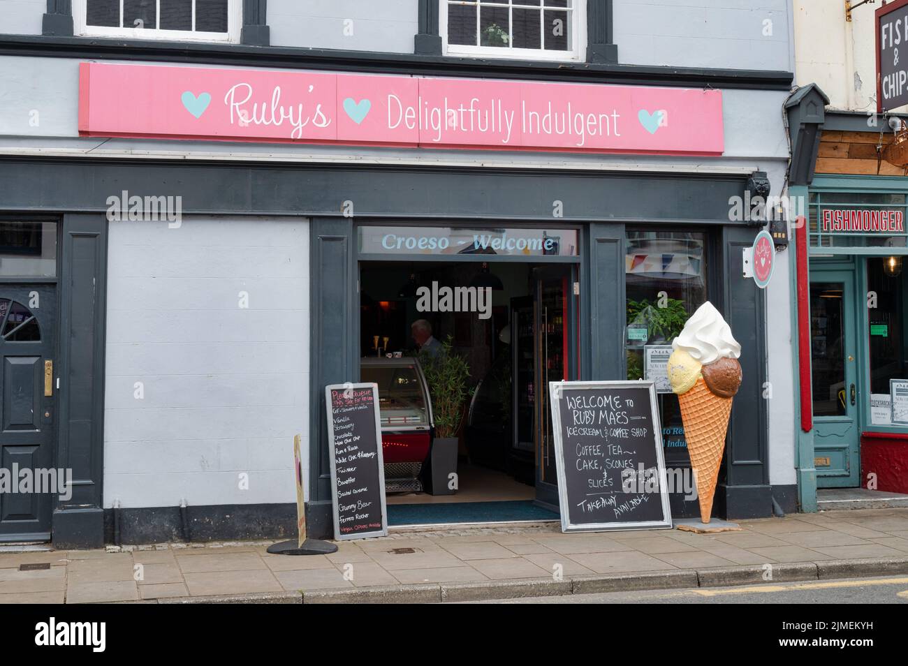 Beaumaris ice cream hires stock photography and images Alamy