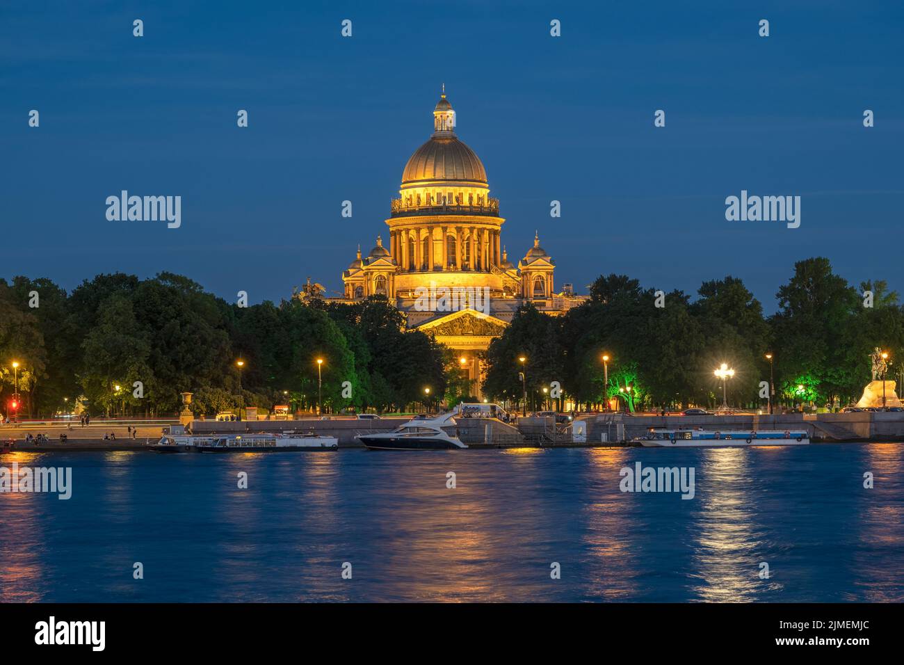 St. Isaac's Cathedral at night Stock Photo